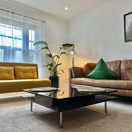 Stylish One Bedroom Flat Chancery Lane Londra Esterno foto